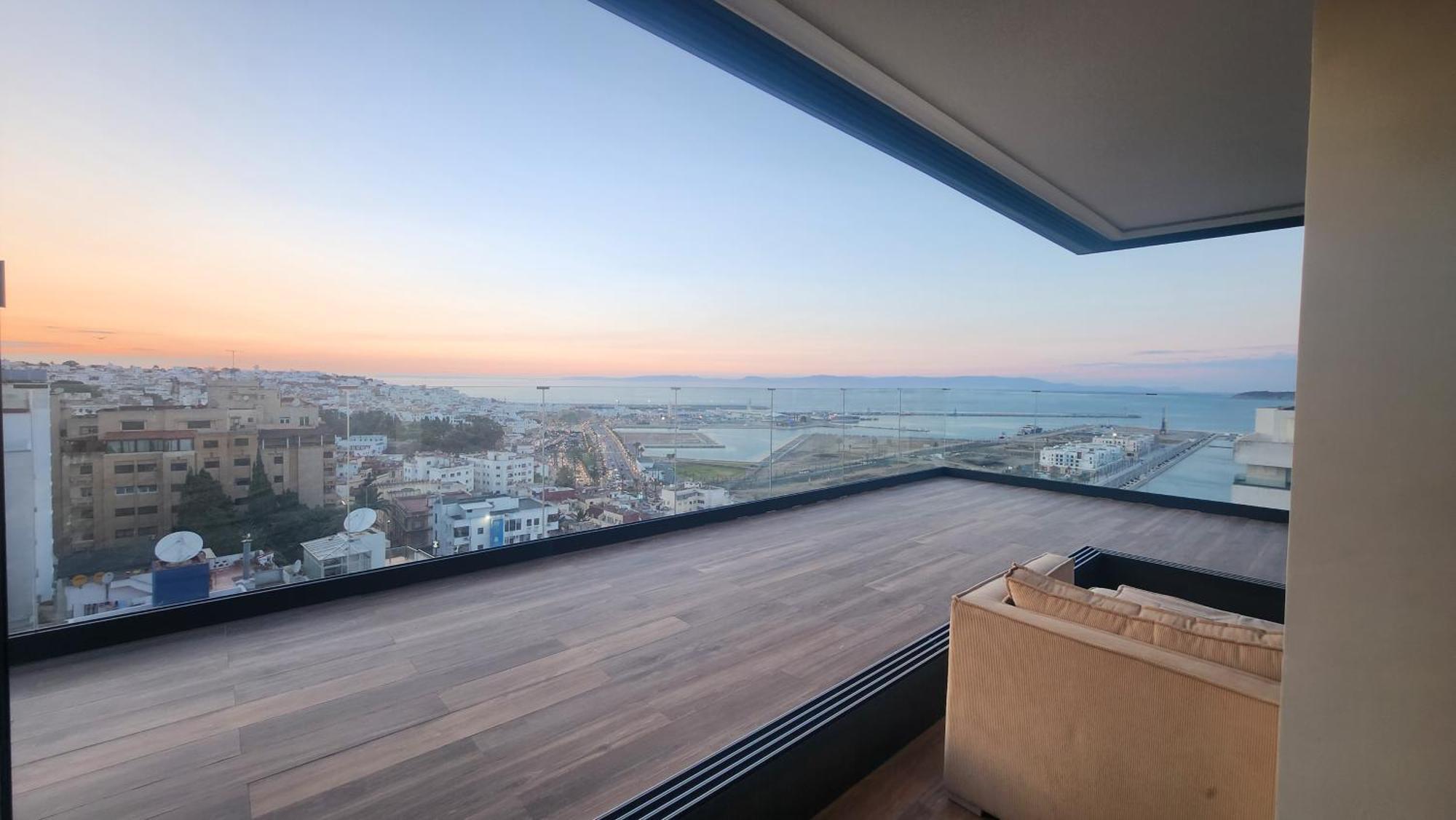 Magnifique Penthouse 160M2 Terrasse 90M2 Vue Mer Tanger Extérieur photo